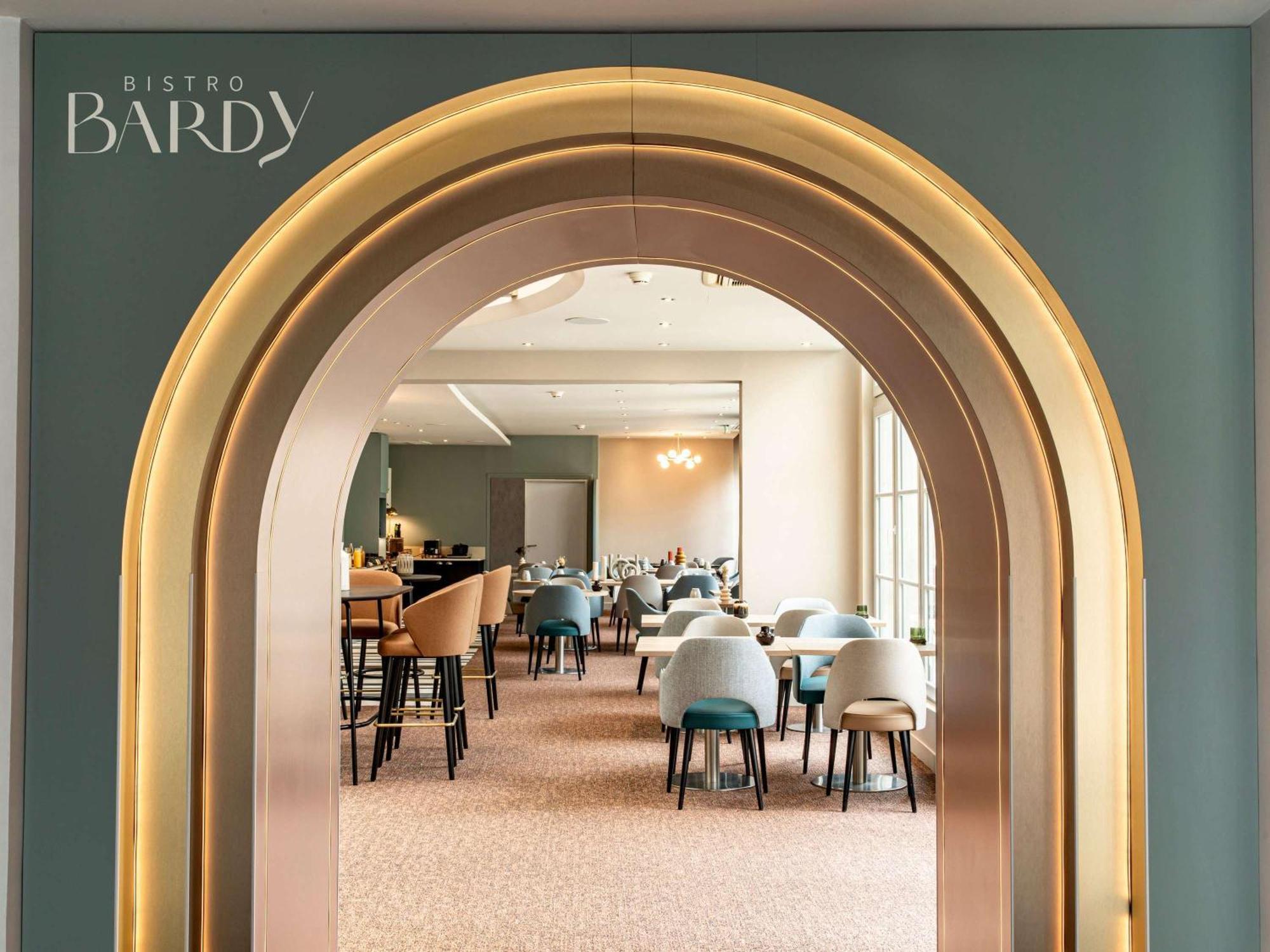 Mercure Angouleme Hotel De France Экстерьер фото