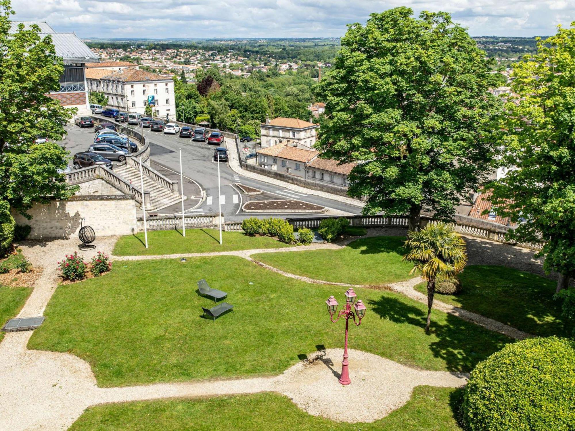 Mercure Angouleme Hotel De France Экстерьер фото