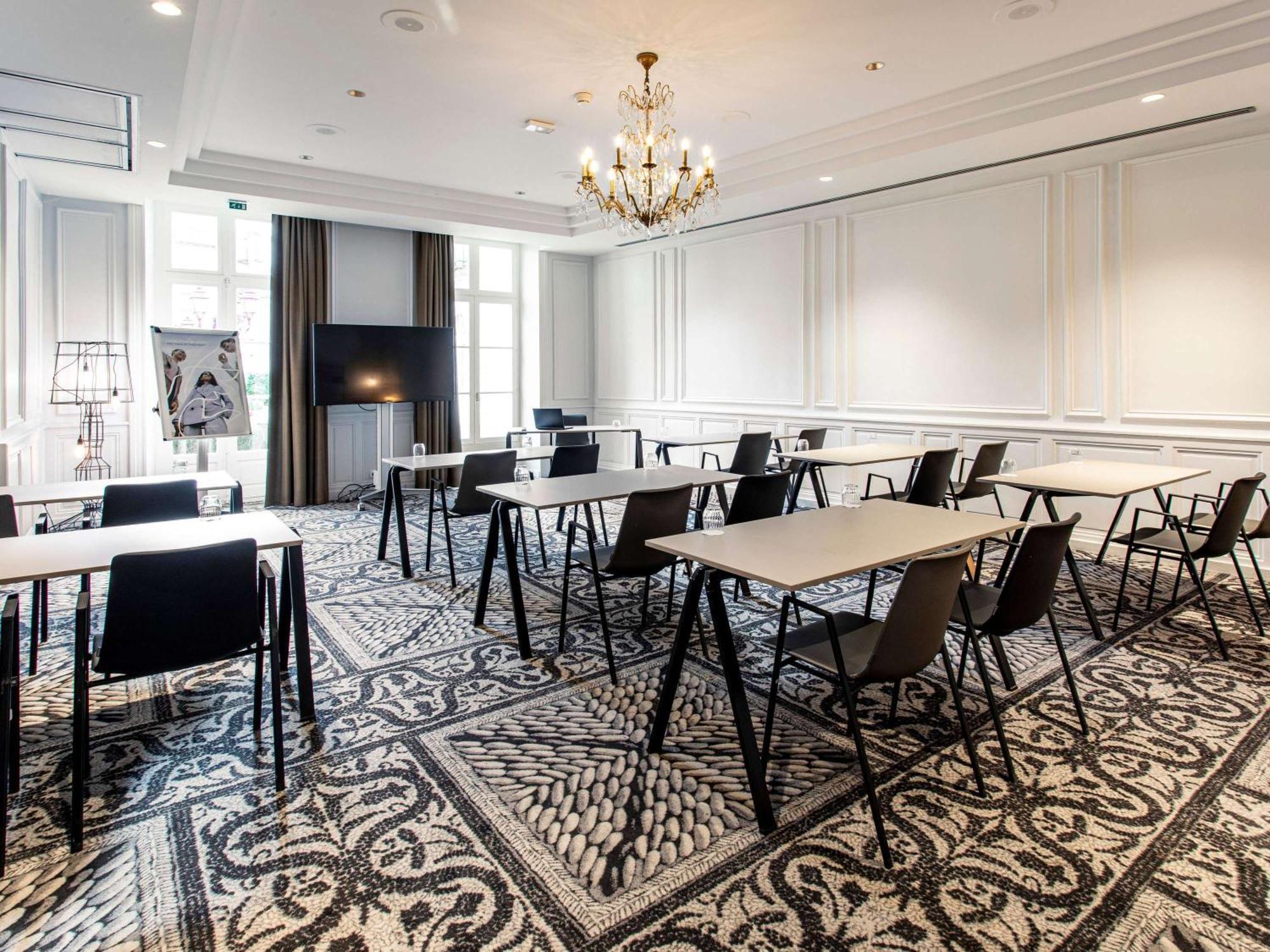 Mercure Angouleme Hotel De France Экстерьер фото